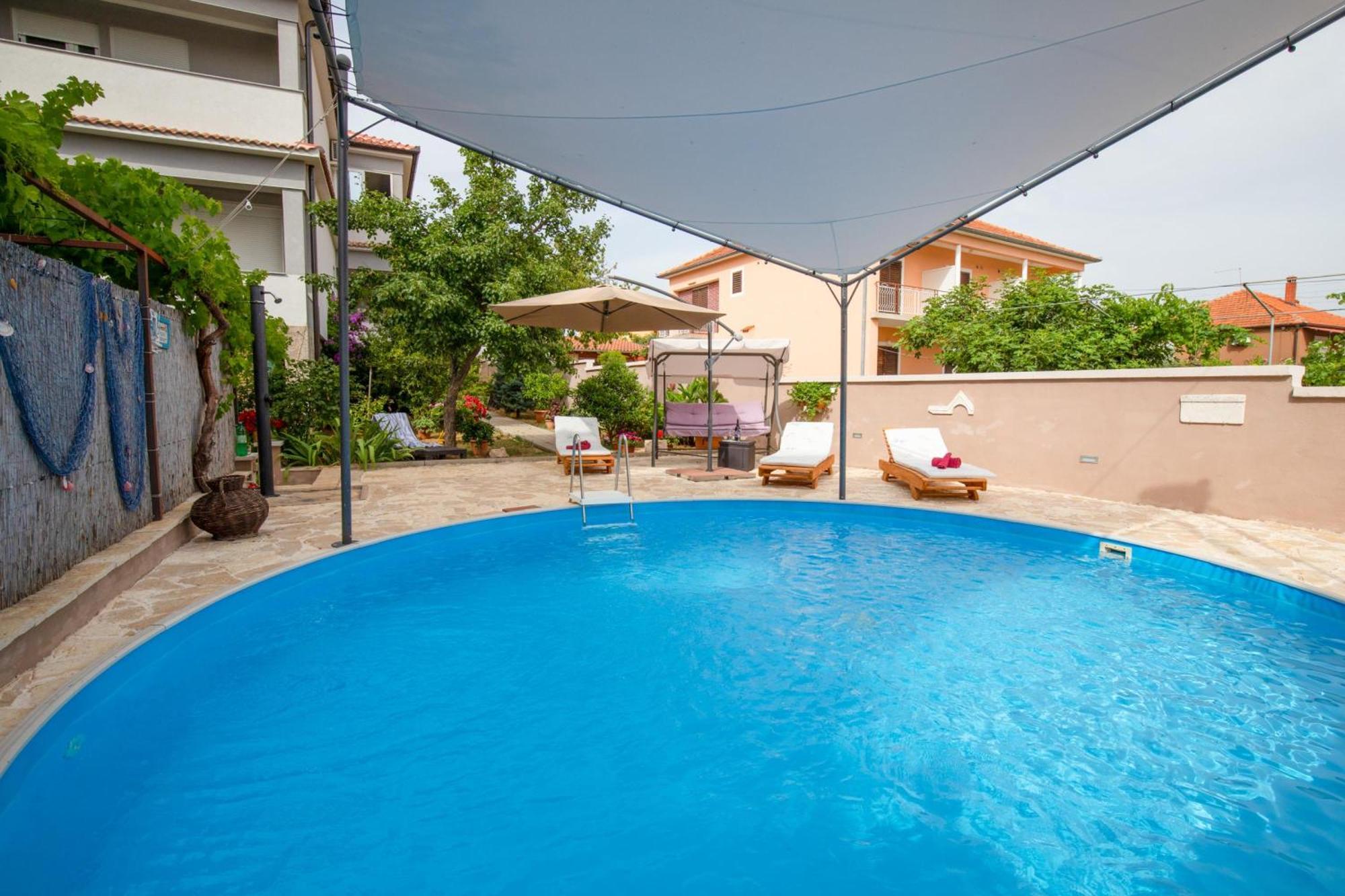 Pool Apartment Bakija 2 - Happy Rentals Pakoštane Kültér fotó